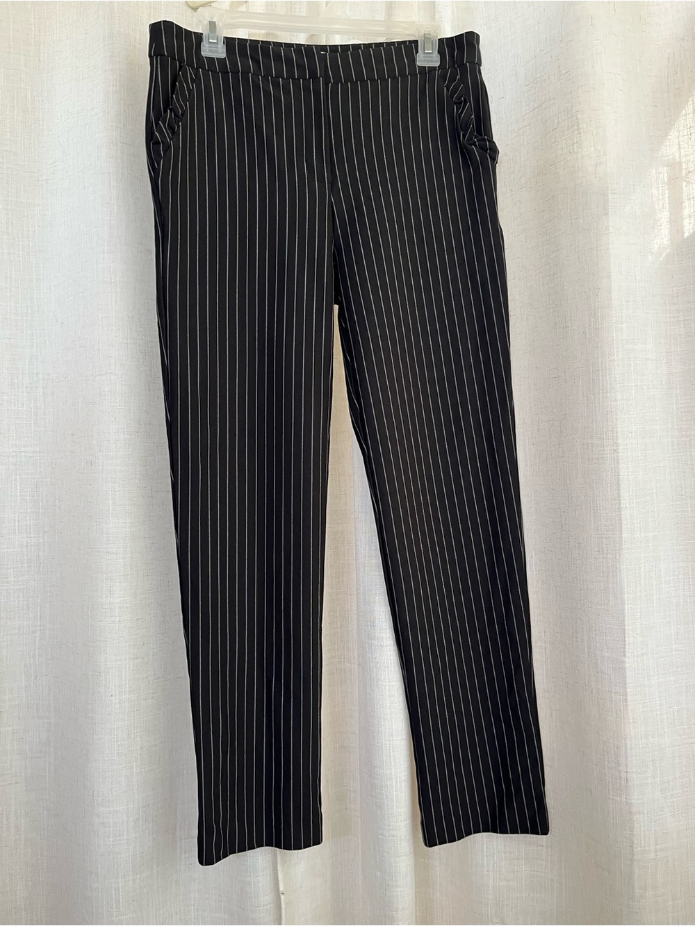 Black Stretch striped pul on pants L